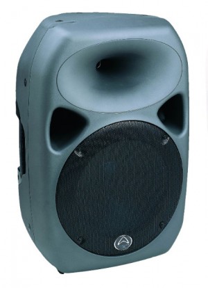 lyj producciones prestadores de Servicio tecnico en Chile en Santiago |  AMPLIFICACI�N PARA FIESTAS DJ OFREZCO /F-5161429, ARRIENDO,ILUMINACI�N ,PROYECTORES ,DATA SHOW , AMPLIFICACI�N ,KARAOKES ETC 