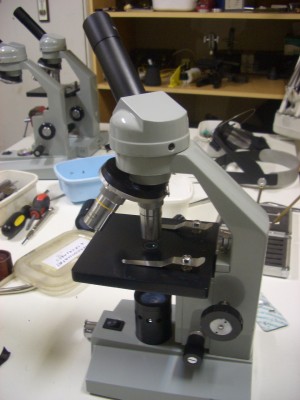 Jorge prestadores de Servicio tecnico en Chile en Providencia |  Servicio Tecnico de Microscopios, Prismaticos, Telescopios, Lensometros, et, Reparaciones