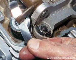 David Apablaza Anuncios gratis en Vitacura |  mecanico de motos en Vitacura, Servicio tecnico de motos a domicilio 89131892 