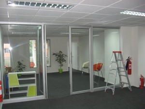 Claudio Romero prestadores de Servicio tecnico en Chile en Santiago |  Remodelaci&oacute;n de oficinas, mantenciones, muebles a medida, Servicios de construccion a empresas y particulares