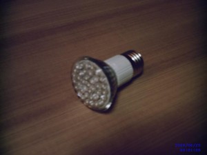 alberto prestadores de Servicio tecnico en Chile en Santiago |  Ahorre Energia Electrica- ampolleta con 38 led-Tipo Dicroica, consumo electrico 3 watt