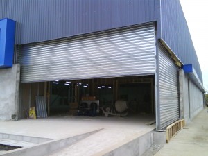 Andrea V&aacute;squez prestadores de Servicio tecnico en Chile en Linares |  CORTINAS METALICAS, DY ESTRUCTURAS Cortinas Met&aacute;licas