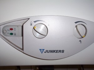 APROINGAS prestadores de Servicio tecnico en Chile en &Ntilde;u&ntilde;oa |  CALEFON JUNKERS 2397270 TECNICO AUTORIZADO SEC &Ntilde;U&Ntilde;OA, REPARACION MANTENCION INSTALACION DE CALEFON