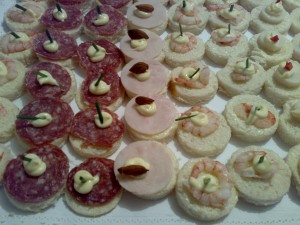 maria prestadores de Servicio tecnico en Chile en Santiago |  empanaditas pastelitos todo para su fiesta calidad 086612223, tapaditos canape mini pizzas todo para su fiesta calidad 