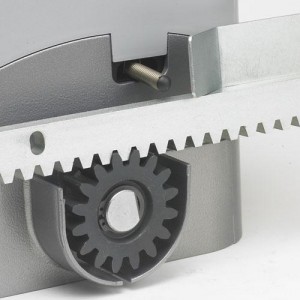 Tomas Dinamarca prestadores de Servicio tecnico en Chile en Santiago |  portones electricos - portones automaticos - , reparacion porton electrico